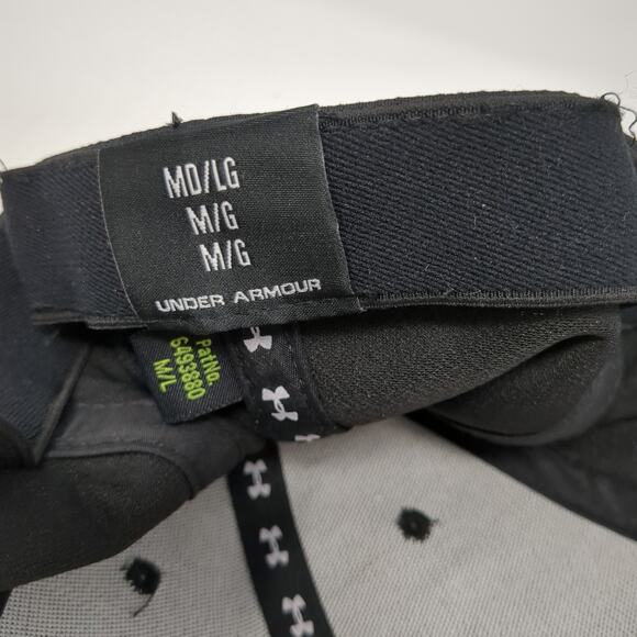 Under Armour Fitted Baseball Cap Black Large Embroidered Vented Holes 6 Panel - Picture 9 of 9